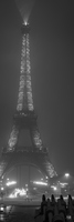 La tour Eiffel sous la neige