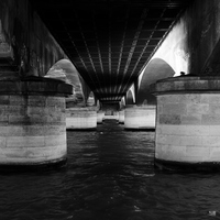 Sous les ponts